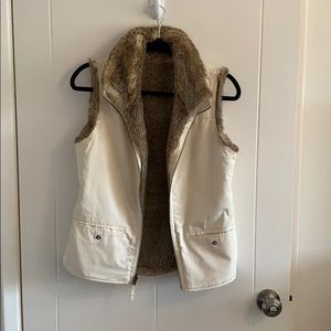 GAP reversible faux fur vest